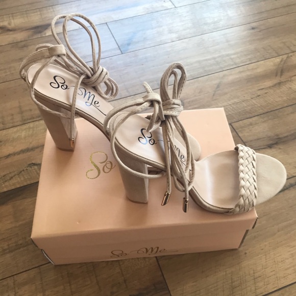 Lace Up Chunky Heels - Picture 2 of 7